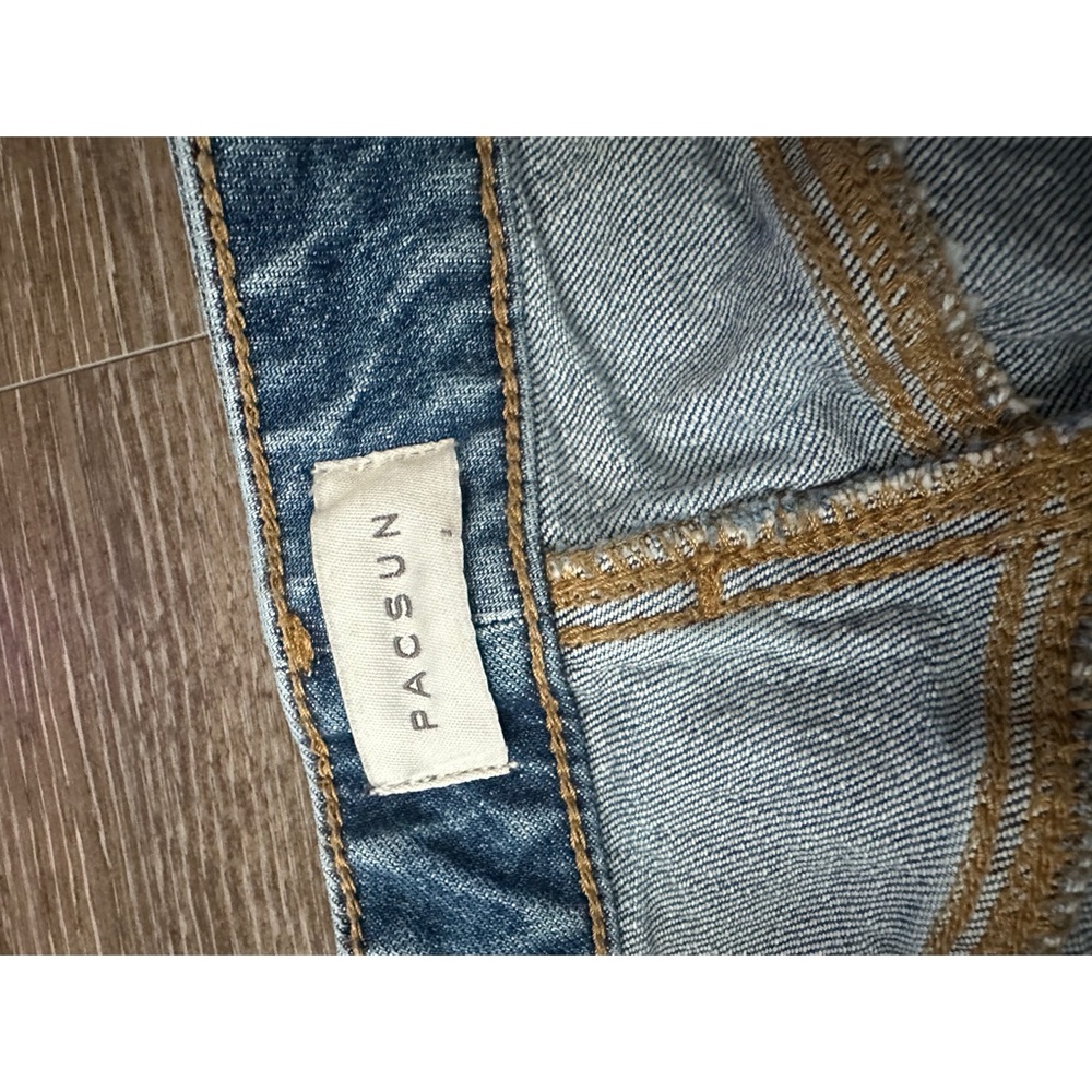 PacSun Classic Blue Distressed Straight Leg Jeans - Picture 6 of 9